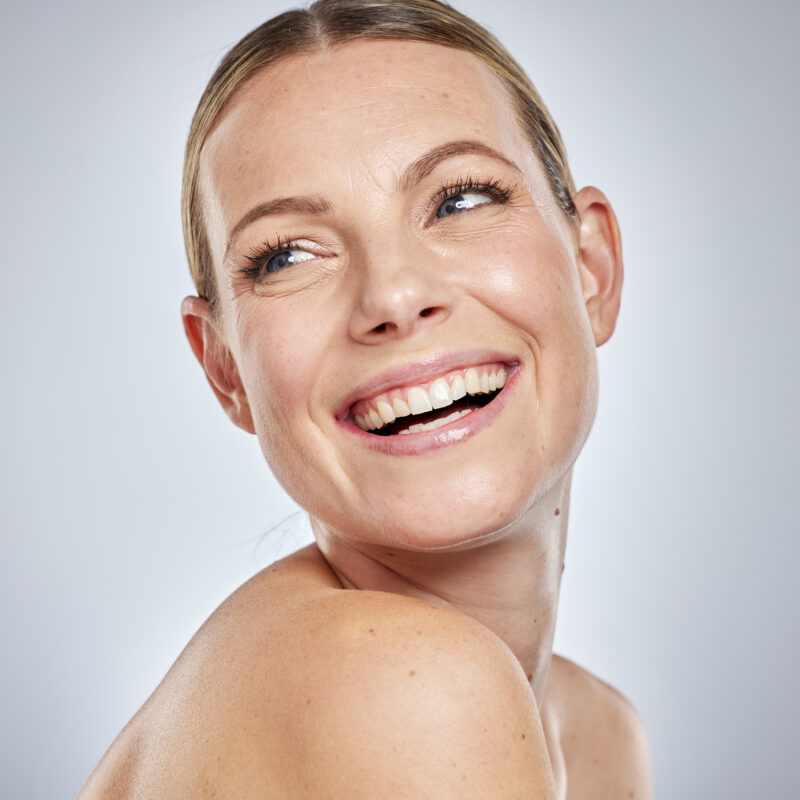 Makijaż mineralny – wszystko co musisz wiedzieć