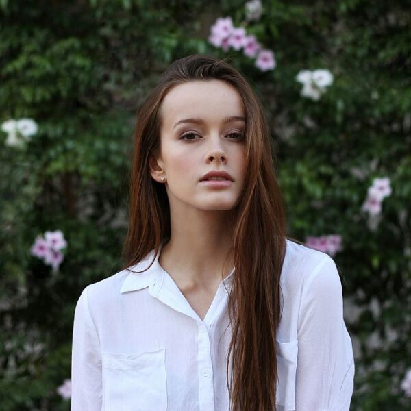 Nie tylko na galowo czyli jak wystylizować koszule damskie?